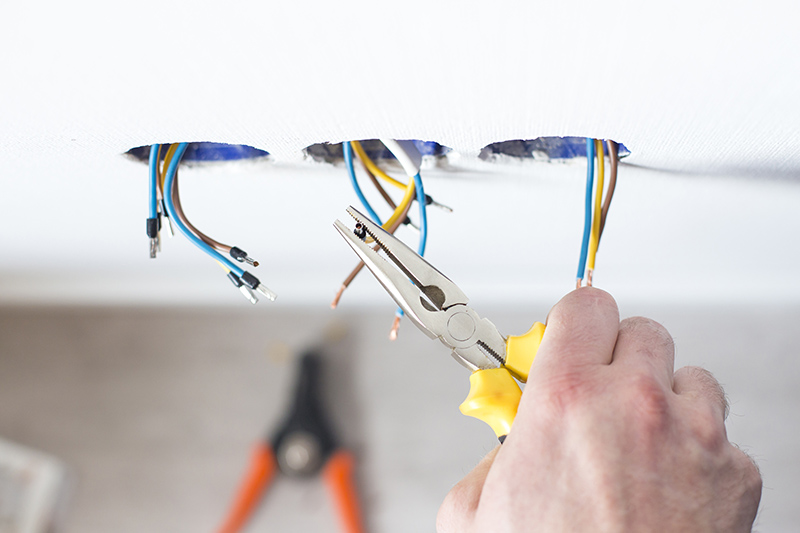 Domestic Electrician Courses in Reading Berkshire